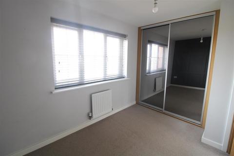 6 Abbotsbury Drive, Daventry, NN11 2LB