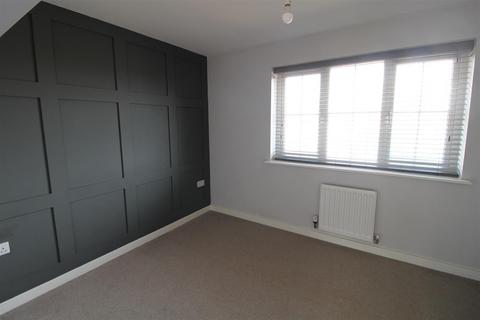 6 Abbotsbury Drive, Daventry, NN11 2LB