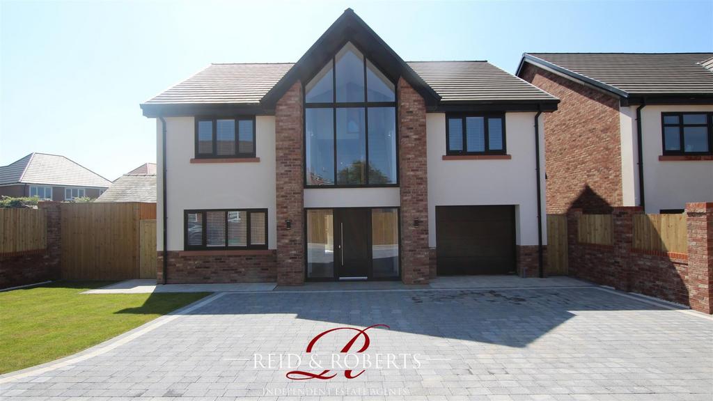 Rhos Road, Penyffordd, Chester 6 bed detached house for sale £525,000