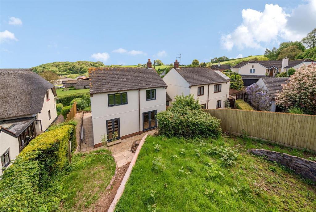 Elm Cottages, Minehead 3 bed detached house for sale £450,000