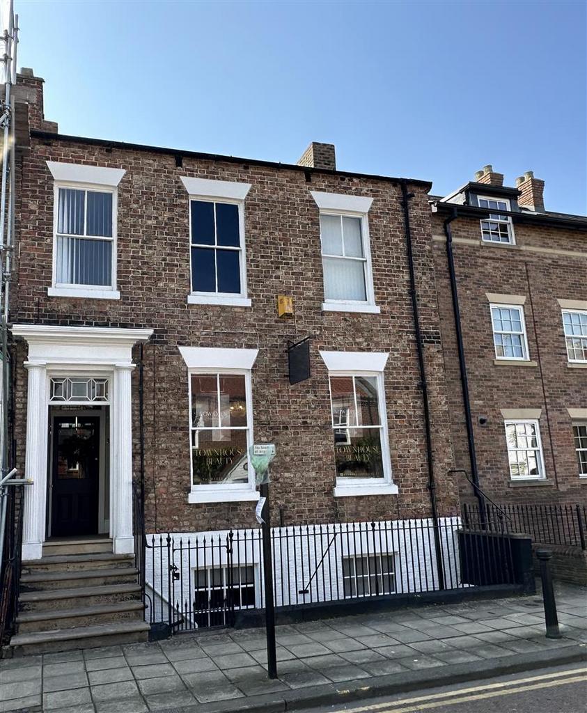 Coniscliffe Road, Darlington Property to rent £450 pcm (£104 pw)