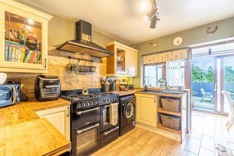 58 Grosvenor Road, Lower Gornal, Dudley, DY3 2PR
