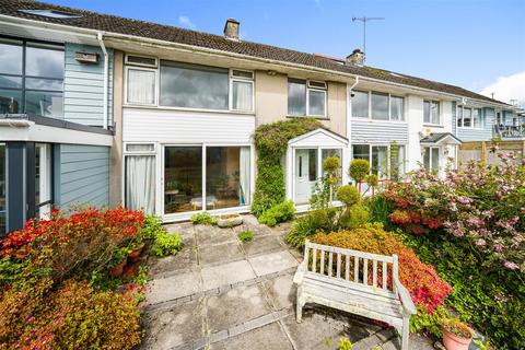 8 Bar Meadows, Malpas, Truro, TR1 1SS