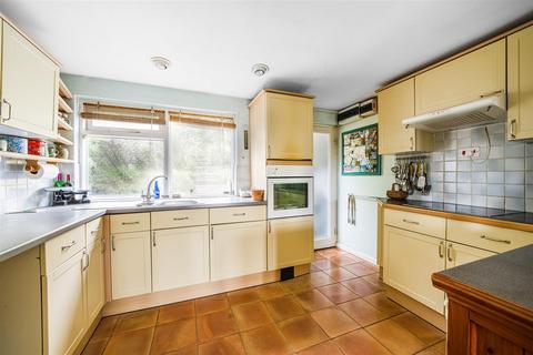 8 Bar Meadows, Malpas, Truro, TR1 1SS