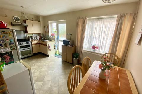 46 Daniel Street, Barry, CF63 1QX