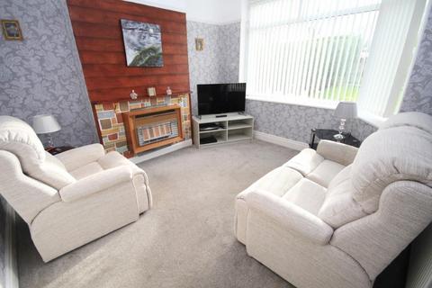 44 Leafield Avenue, Bradford, BD2 3SF