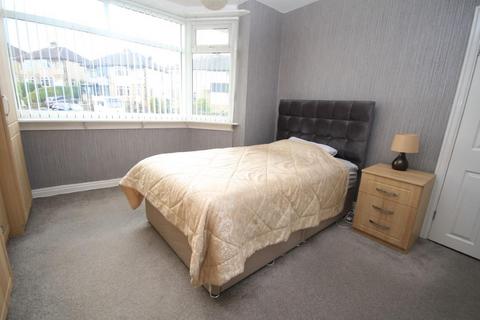 44 Leafield Avenue, Bradford, BD2 3SF