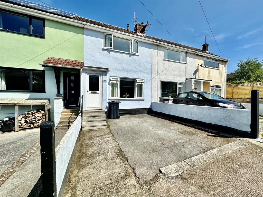 Penn Meadows, Brixham 2 bed terraced house for sale £210,000