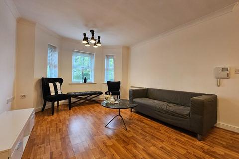 2 bedroom apartment to rent, New Copper Moss, Altrincham