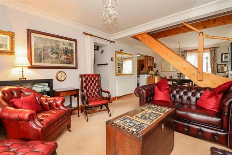 1 Spencers Road, Horsham, RH12 2JQ