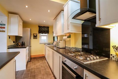 1 Spencers Road, Horsham, RH12 2JQ