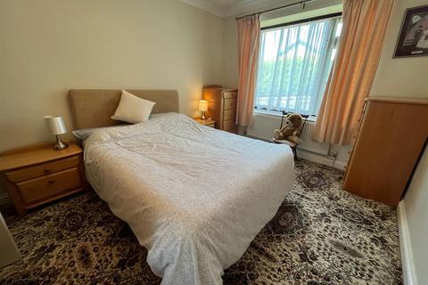5 Short Way, Failand, Bristol, BS8 3UF