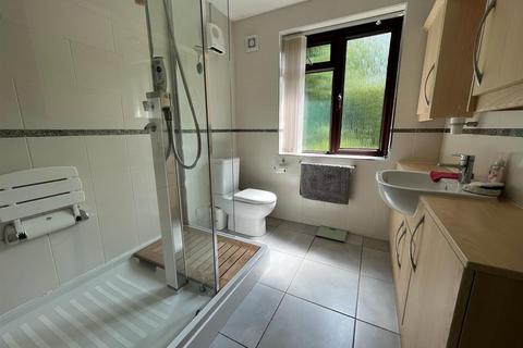 5 Short Way, Failand, Bristol, BS8 3UF