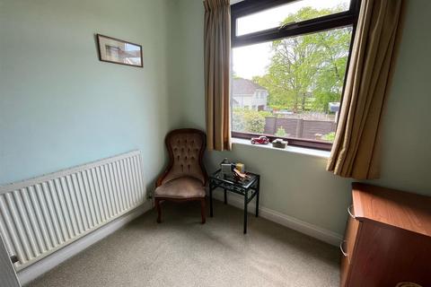 5 Short Way, Failand, Bristol, BS8 3UF