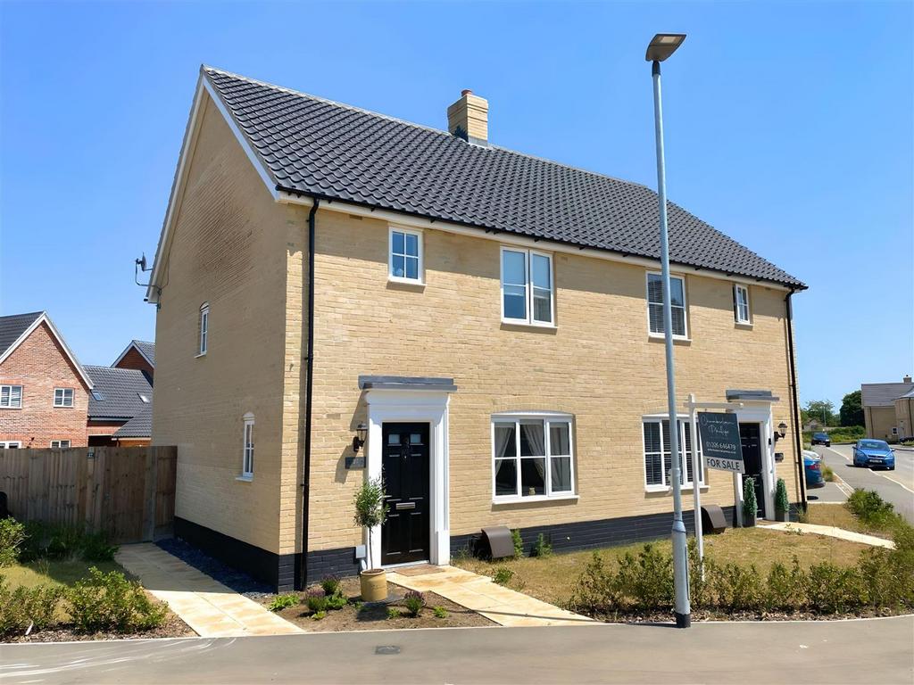 Forrester Road, Mistley, Manningtree 3 bed semidetached house for sale