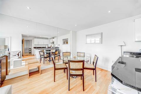 3 bedroom flat for sale, Romney House, 47 Marsham Street, Westminster, London, SW1P