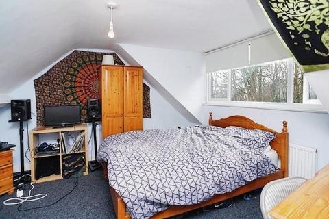 121 Springvale Road, Sheffield, S6 3NT