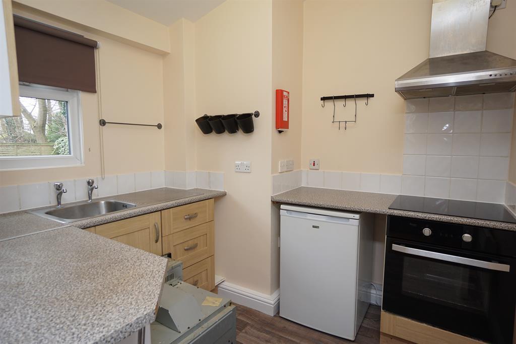 Annex Kitchen.jpg