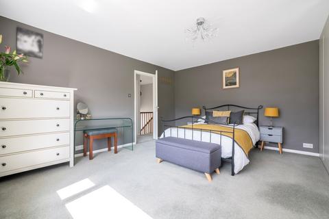 51 Farnaby Road, Bromley, BR1 4BL