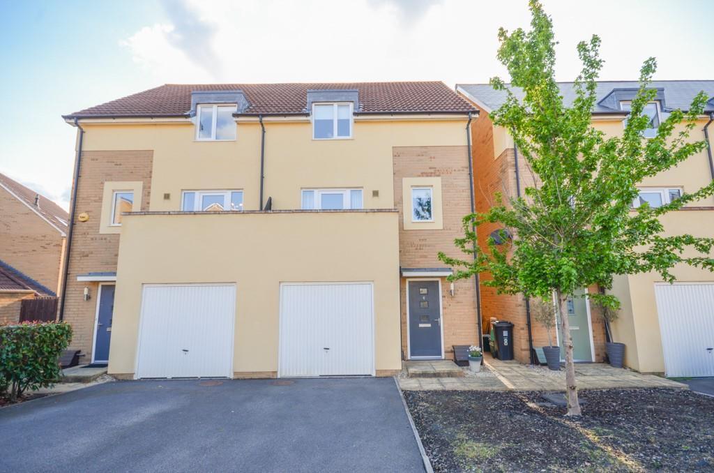 Lilac Drive, Lyde Green, Bristol... 3 bed townhouse £395,000