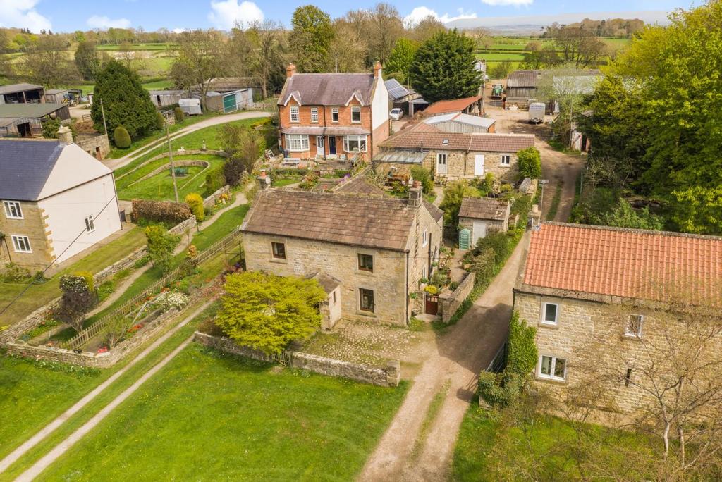 Grewelthorpe, Ripon 4 bed detached house for sale £650,000