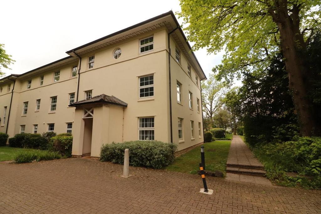 Rockwood House, North Yate 2 bed flat £210,000