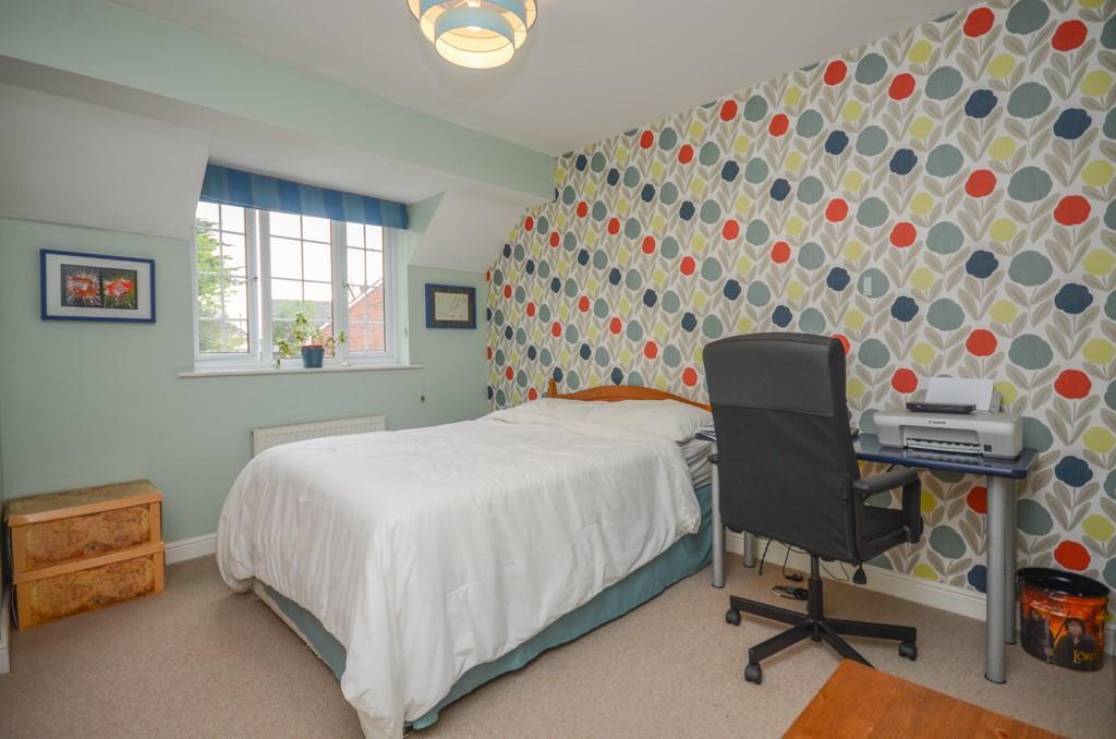 Bedroom 2.jpg