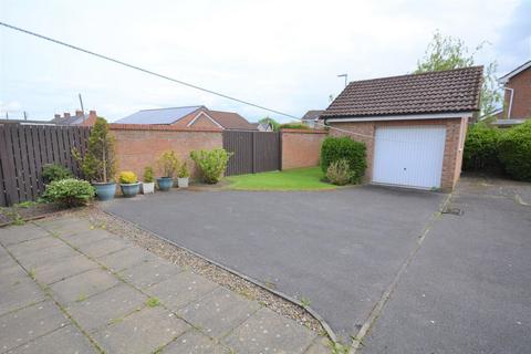 2 bedroom detached house for sale, Manor Road, St. Helen Auckland, Bishop Auckland