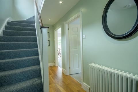 59 Church Road, Sutton Coldfield, B73 5RY