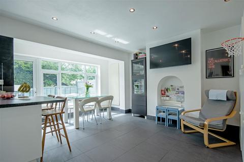 59 Church Road, Sutton Coldfield, B73 5RY