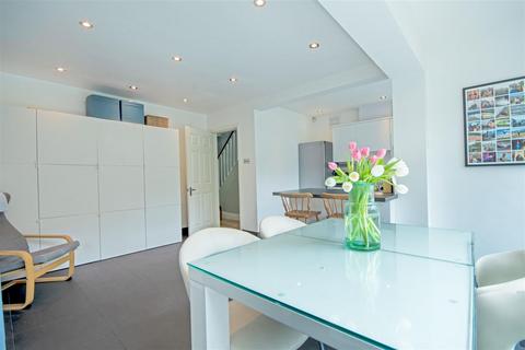 59 Church Road, Sutton Coldfield, B73 5RY