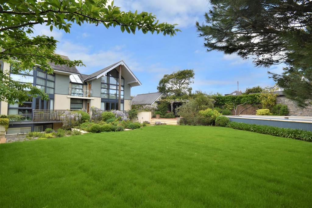 Hilbre Road, St. Helens, PO33 1TJ 6 bed detached house for sale £