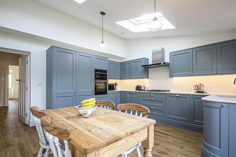 26 Main Avenue, Totley Rise, Sheffield, S17 4FG