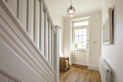 26 Main Avenue, Totley Rise, Sheffield, S17 4FG