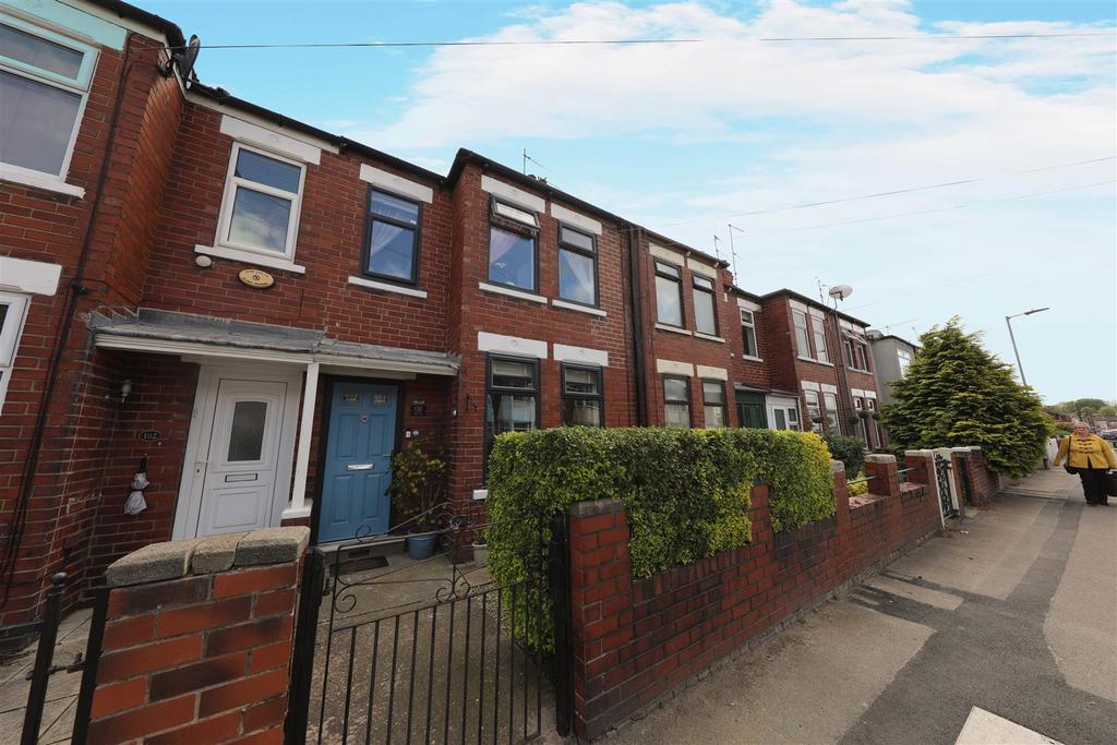 Ryde Avenue, Hull 2 bed terraced house for sale £115,000