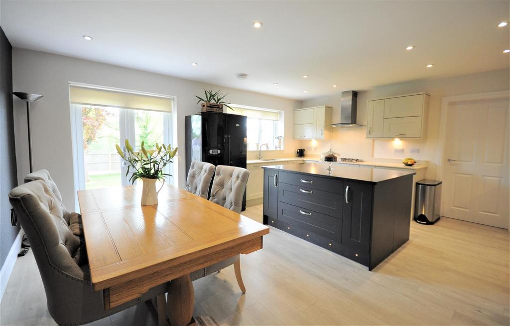Kitchen Diner