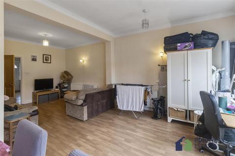 21 Montpelier Road, London, N3 2ER