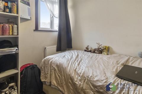 21 Montpelier Road, London, N3 2ER