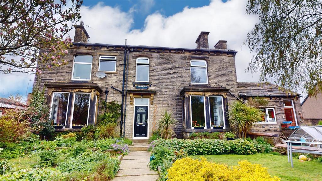 Broomfield Place, Clayton, Bradford 4 bed semidetached house for sale