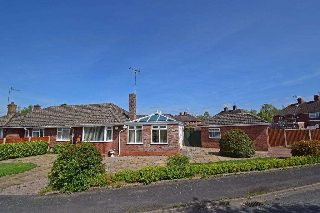 14 Newland Drive, front c.jpg
