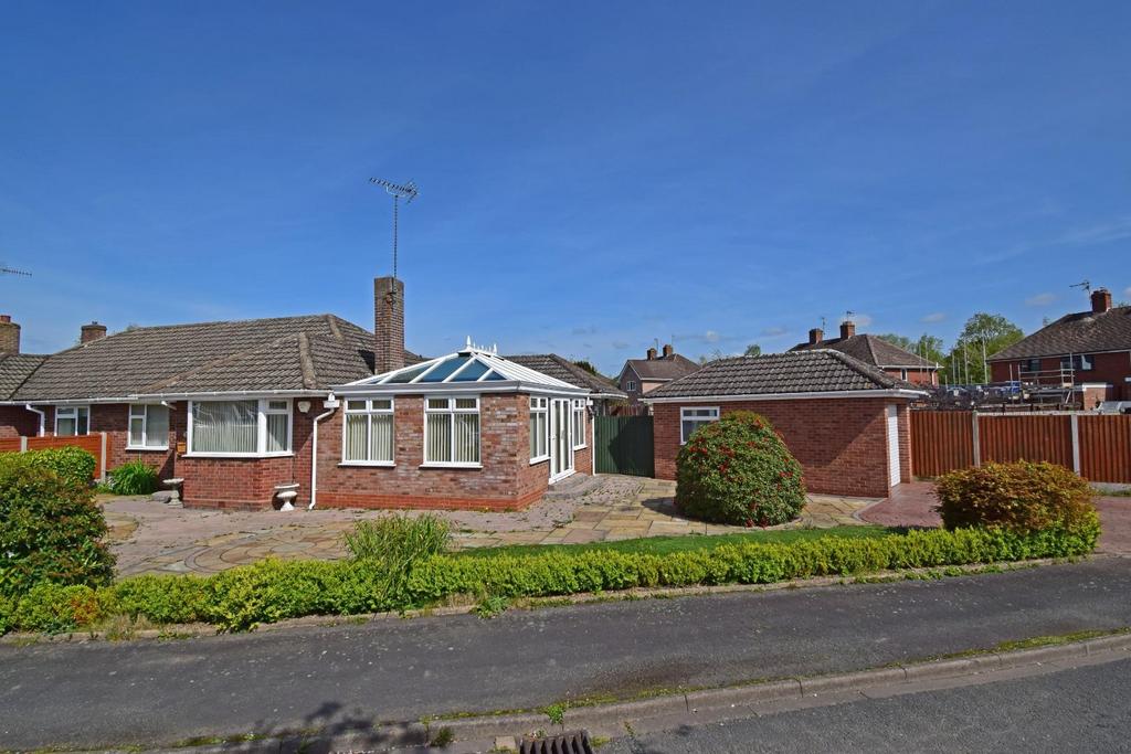 14 Newland Drive, front d.jpg
