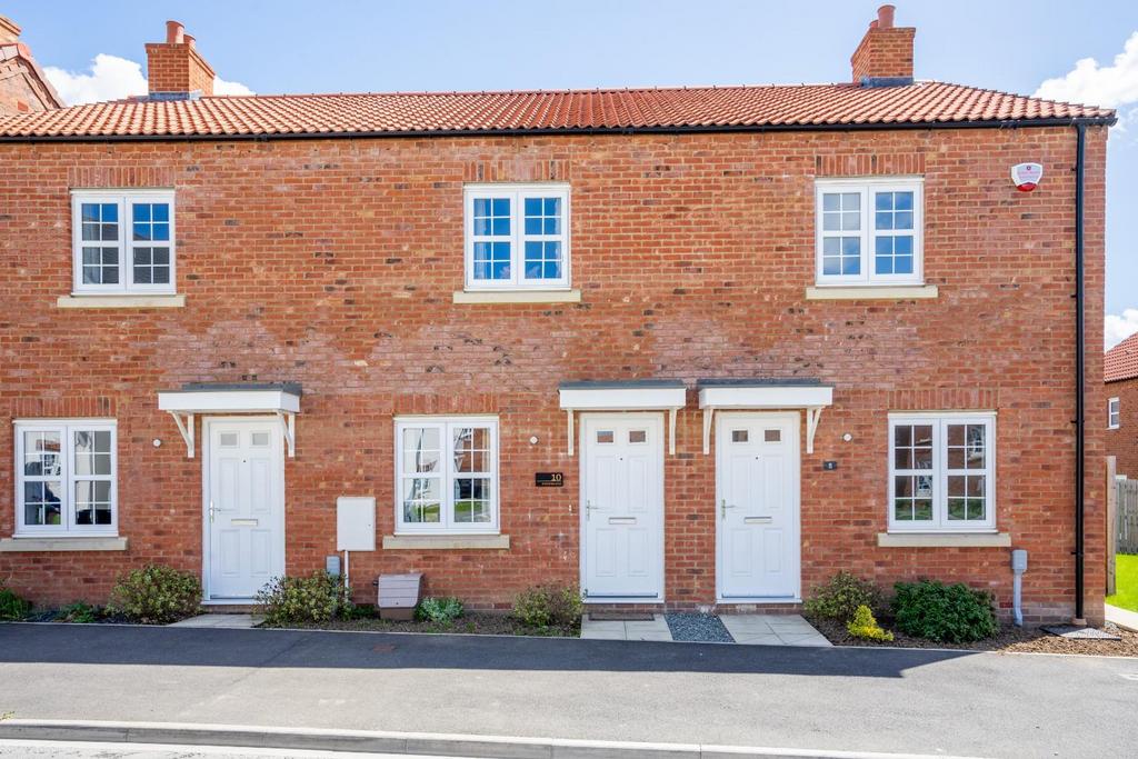 Thornton Road, Fulford, York 2 bed terraced house for sale £265,000
