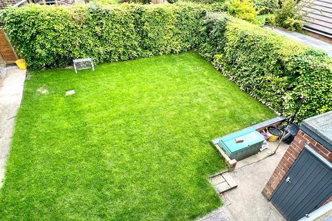 6 Five Acres, Cawthorne, Barnsley, S75 4HZ