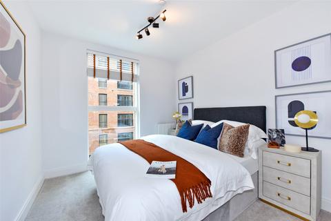 2 bedroom apartment to rent, Darjeeling House, Memorial Avenue, Slough, Berkshire, SL1