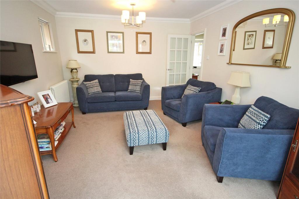 Fenleigh Close, Barton on Sea, New Milton, Hampshire, BH25 4 bed