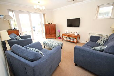 4 bedroom bungalow for sale - Fenleigh Close, Barton on Sea, New Milton, Hampshire, BH25