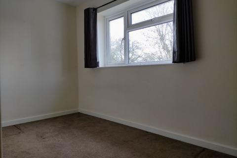 3 bedroom semi-detached house to rent - Avondale Road, Wigston