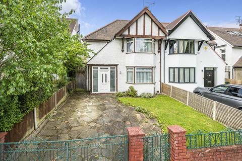 91 Greenfield Gardens, London, NW2 1HU