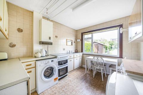 91 Greenfield Gardens, London, NW2 1HU