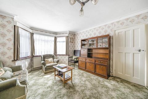 91 Greenfield Gardens, London, NW2 1HU